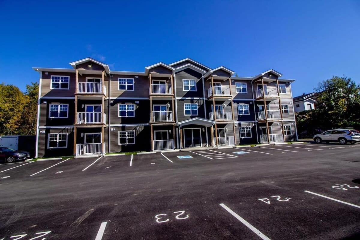 Brand New Gorgeous Condo Near Unb & Hospital Coffee Parking 202 Saint John Exterior foto